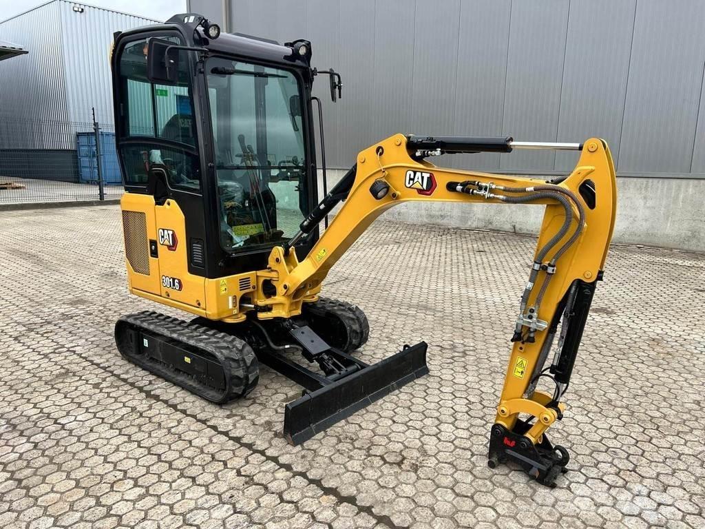 CAT 301.6-05 Miniescavatori