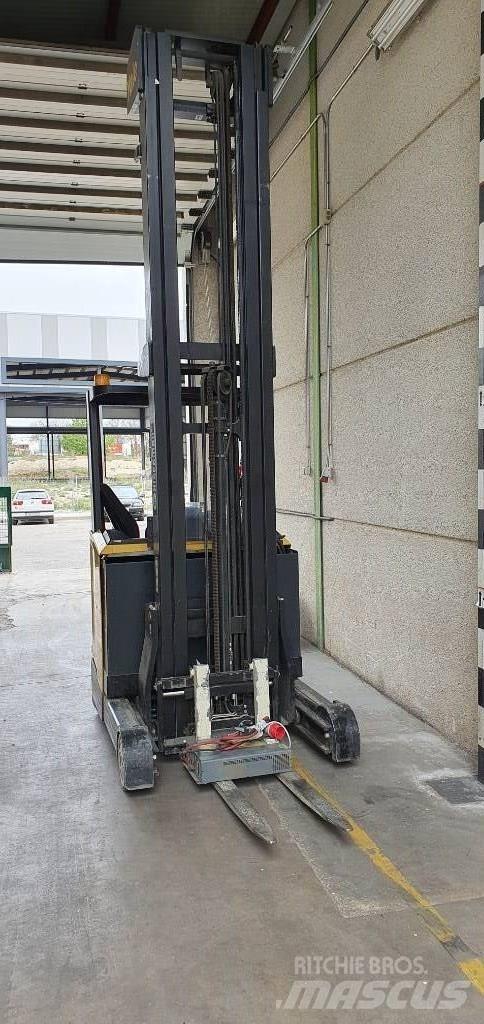 Yale MR14 Carrello retrattile