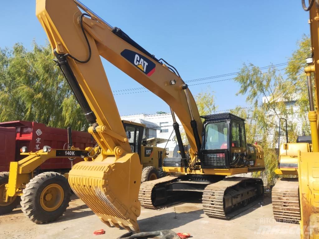 CAT 330 D Escavatori cingolati