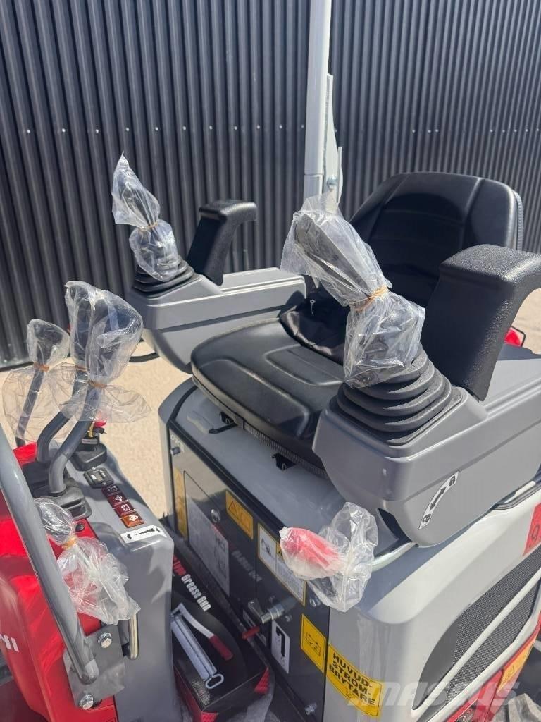 Takeuchi TB 210 R Miniescavatori