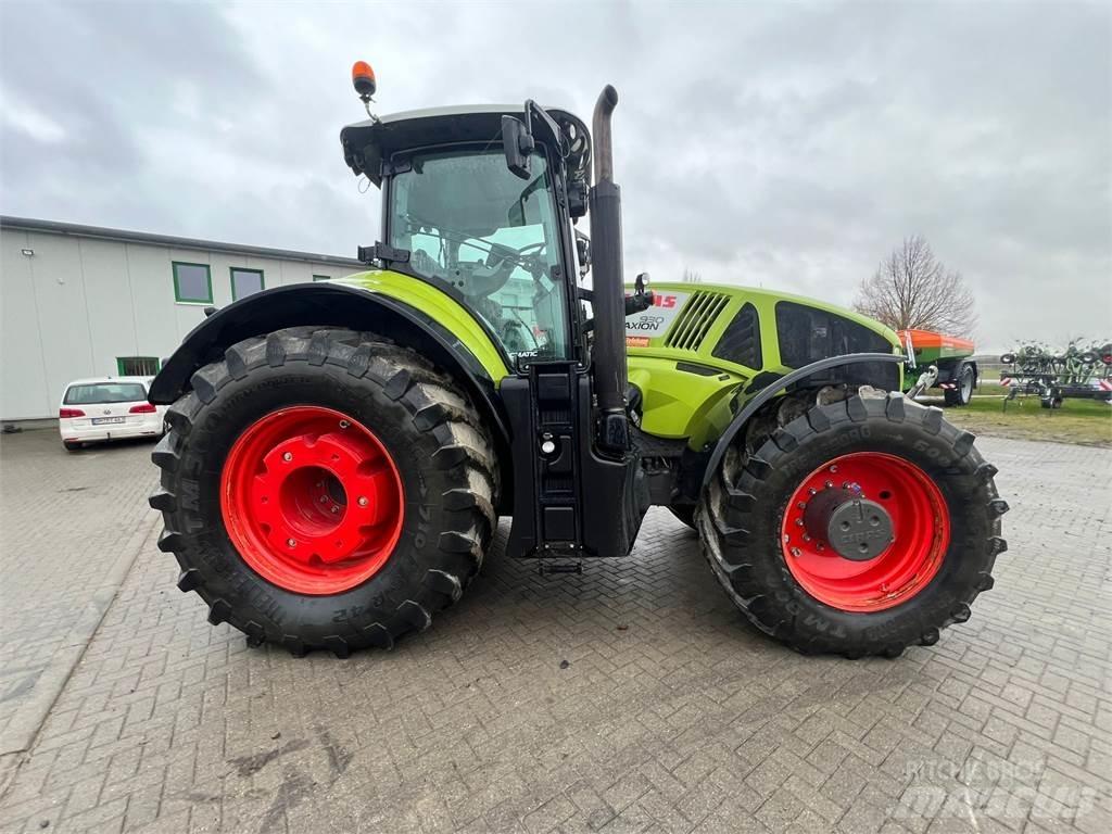 CLAAS Axion 930 Trattori