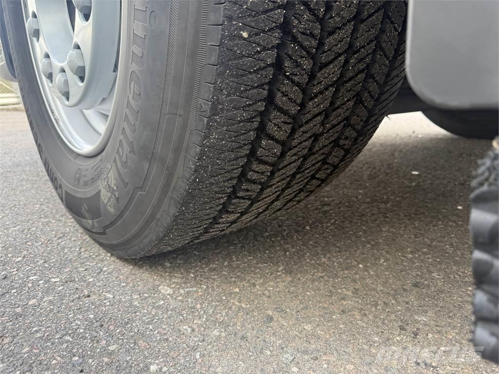 Volvo FE 320 4x2 Camion cassonati