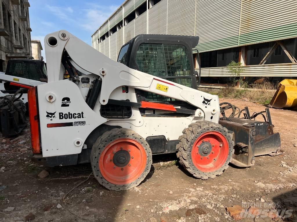 Bobcat S750 Mini Pale Gommate