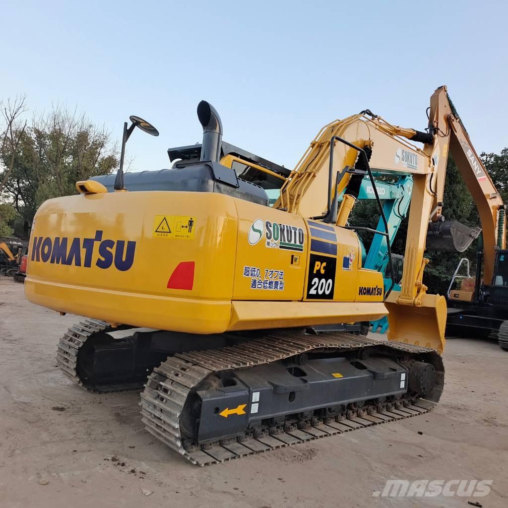 Komatsu PC 200-8 Escavatori cingolati