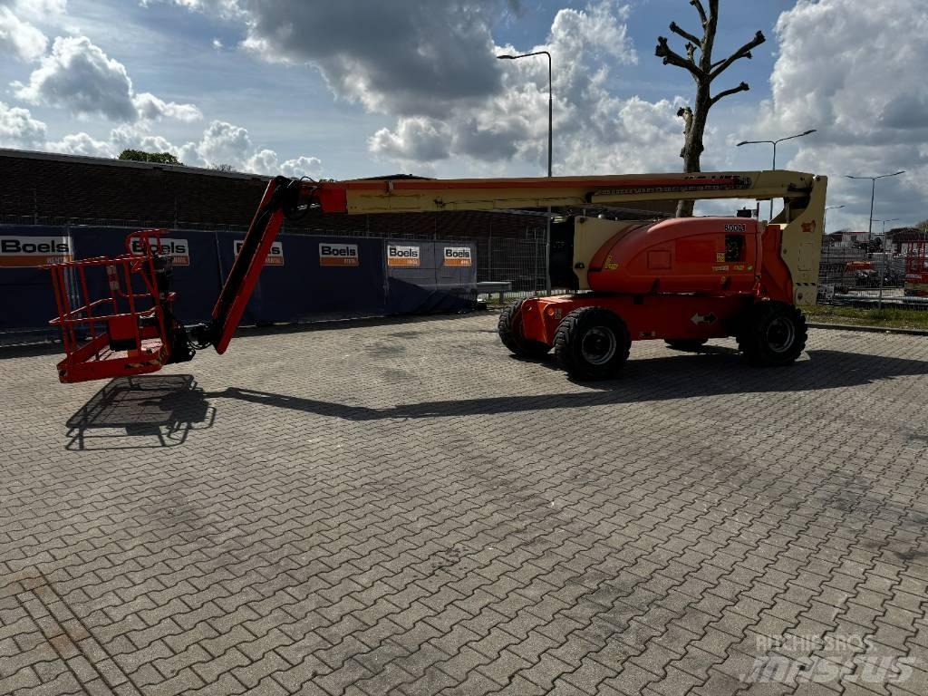 JLG 800AJ Piattaforme a braccio articolato