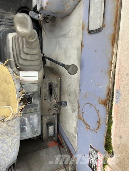 Hitachi EX30-2 Costruzioni - Altro