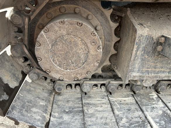 JCB JS130 Escavatori cingolati