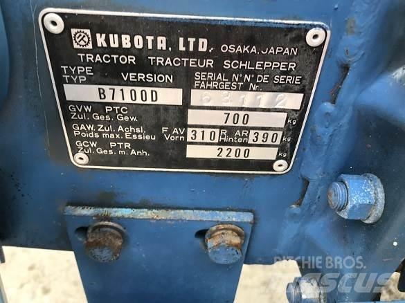 Kubota B7100D Terne