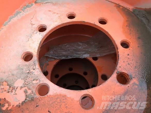  SOLID WHEELS Pneumatici, ruote e cerchioni