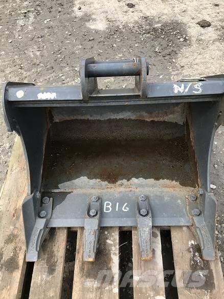  WHITES XZ26 24 Benne