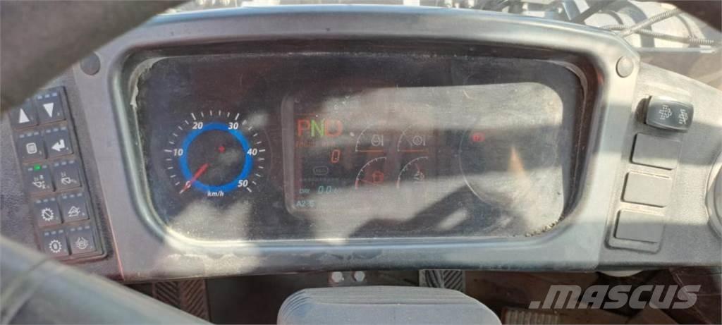 Doosan DL300-5 Pale gommate