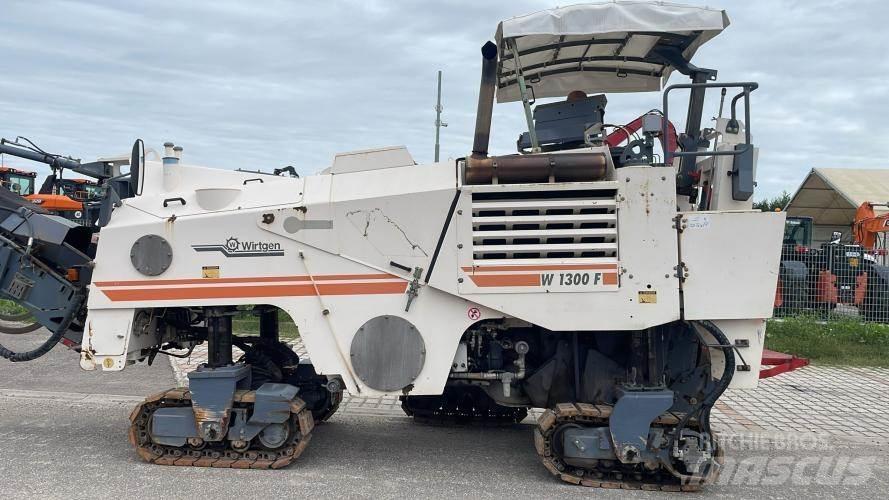 Wirtgen W 1300 F Fresa a freddo per asfalto