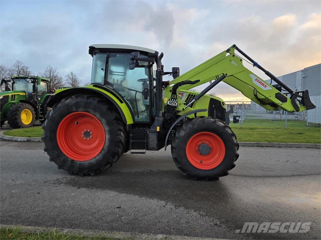 CLAAS Arion 440 Trattori