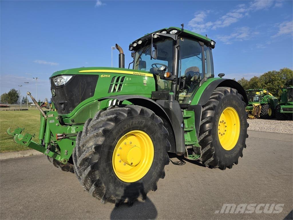 John Deere 6215R Trattori