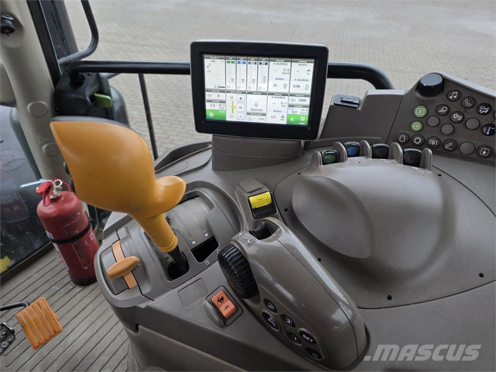 John Deere 6215R Trattori