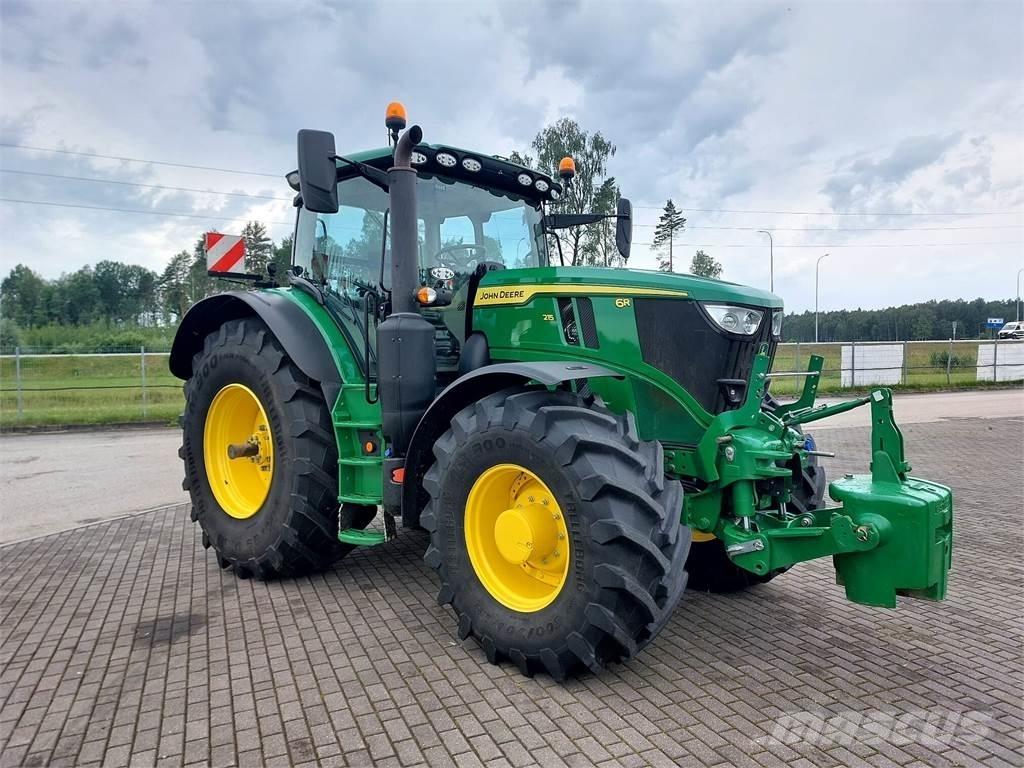 John Deere 6R 215 Trattori
