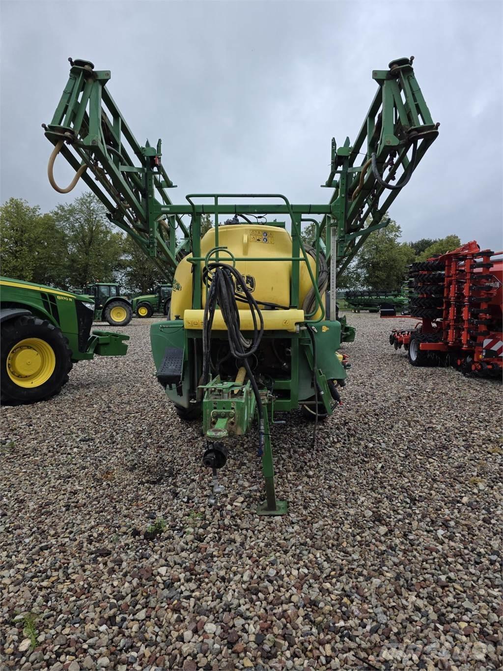 John Deere 732 Polverizzatore