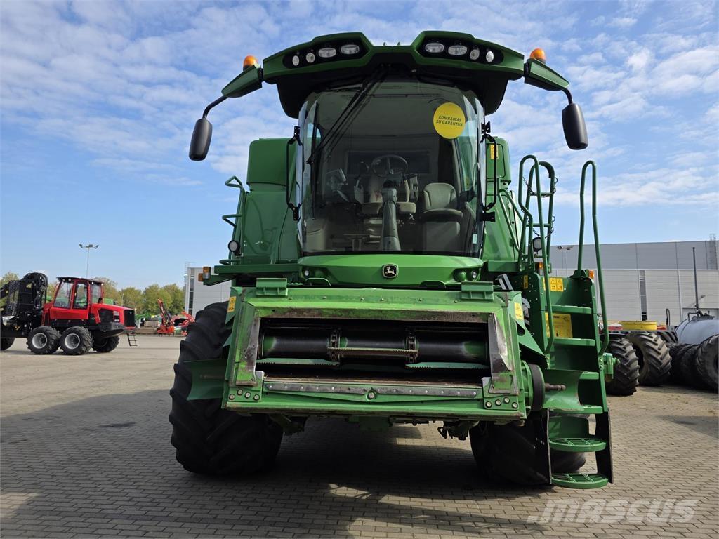 John Deere T660 Mietitrebbiatrici