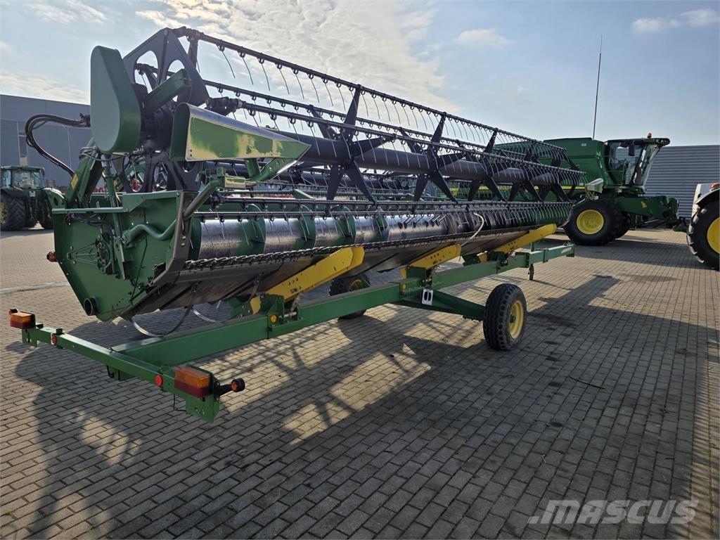 John Deere T660 Mietitrebbiatrici