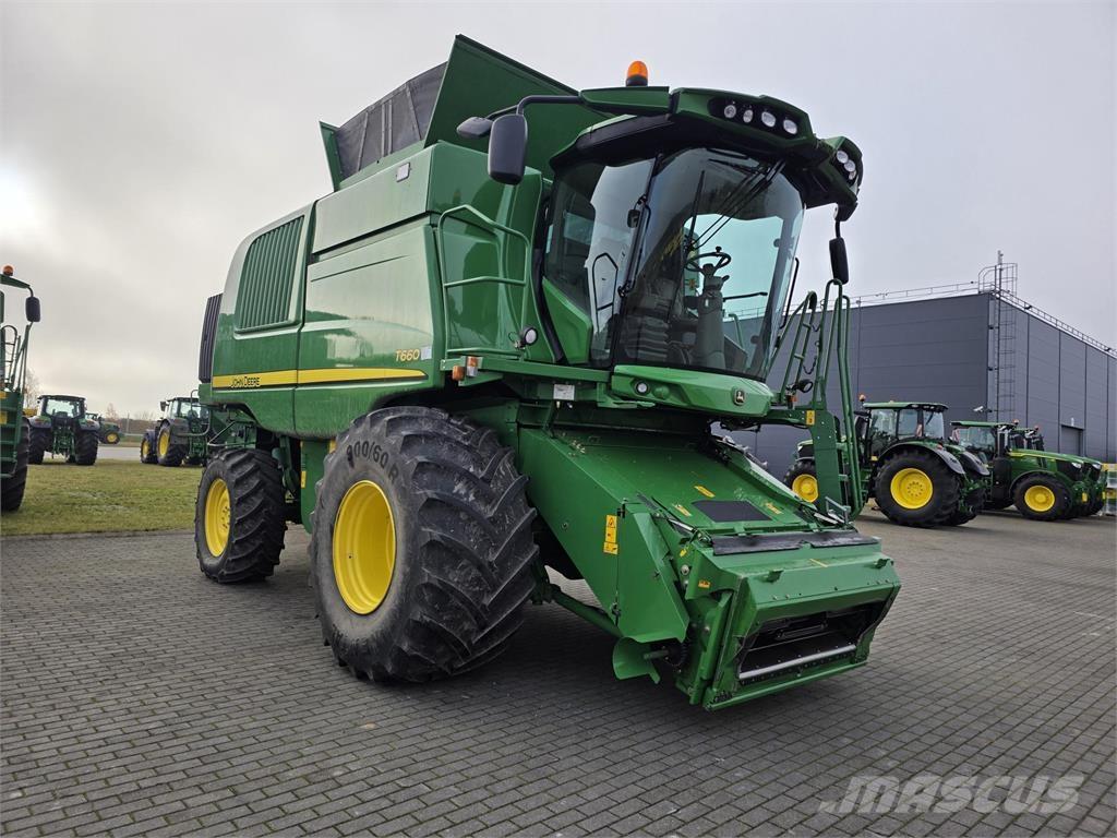 John Deere T660 Mietitrebbiatrici