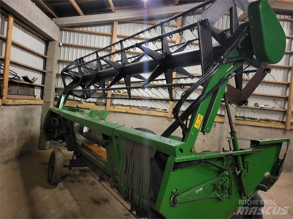 John Deere W540 Mietitrebbiatrici