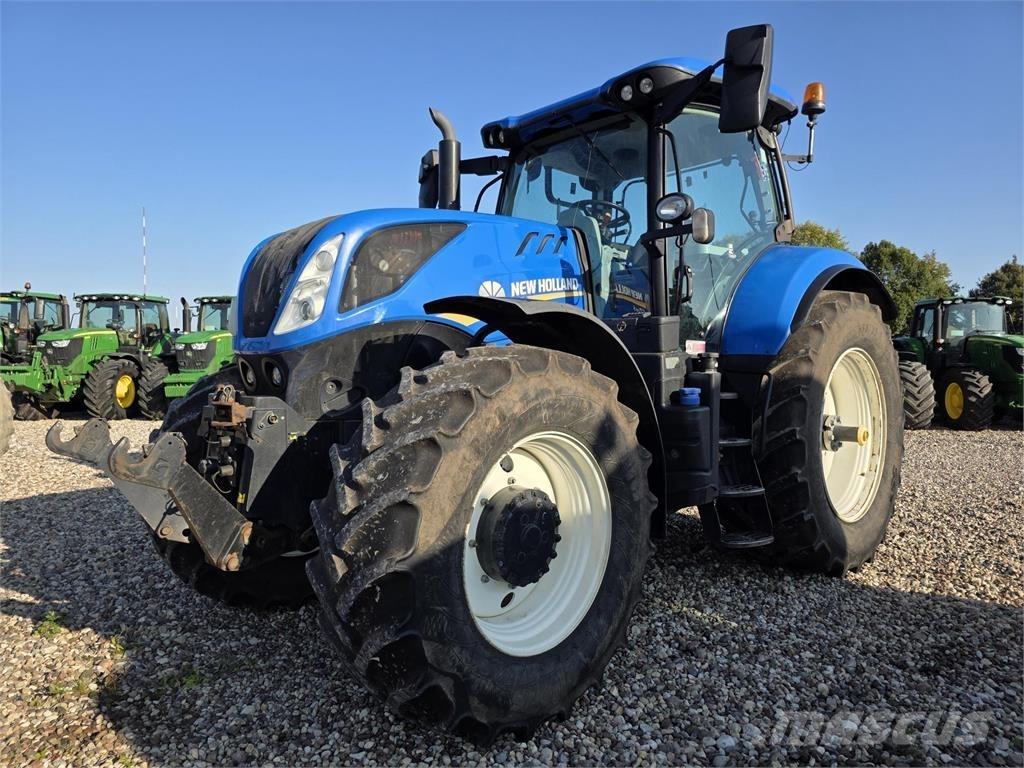 New Holland T7.215S Trattori