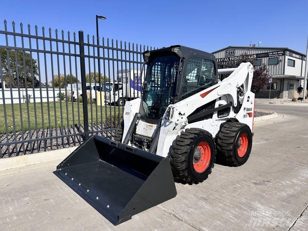 Bobcat S740 Mini Pale Gommate