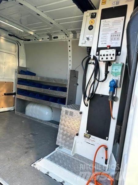 Renault KLUBB K32 Camion altro