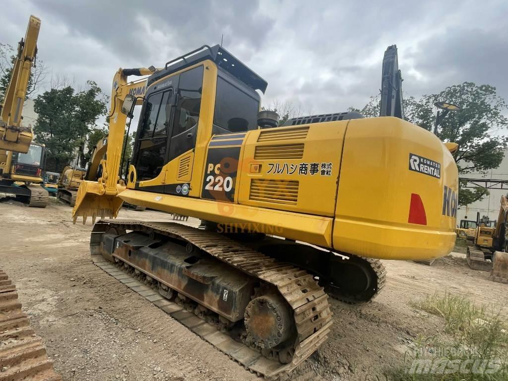 Komatsu PC 220 Escavatori cingolati