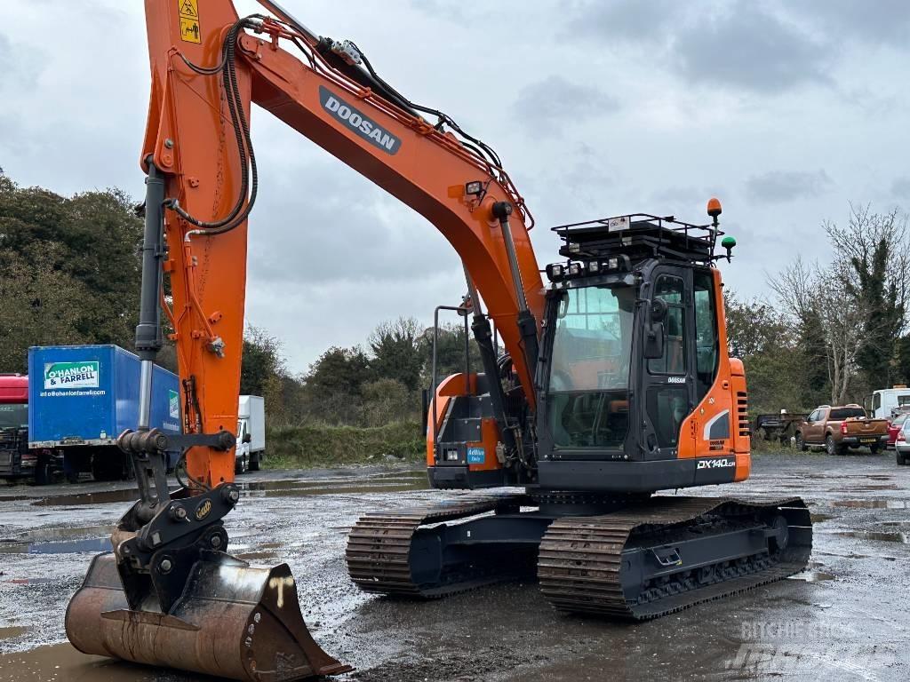 Doosan DX 140 LCR Escavatori cingolati