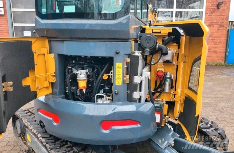 XCMG XE35E Miniescavatori