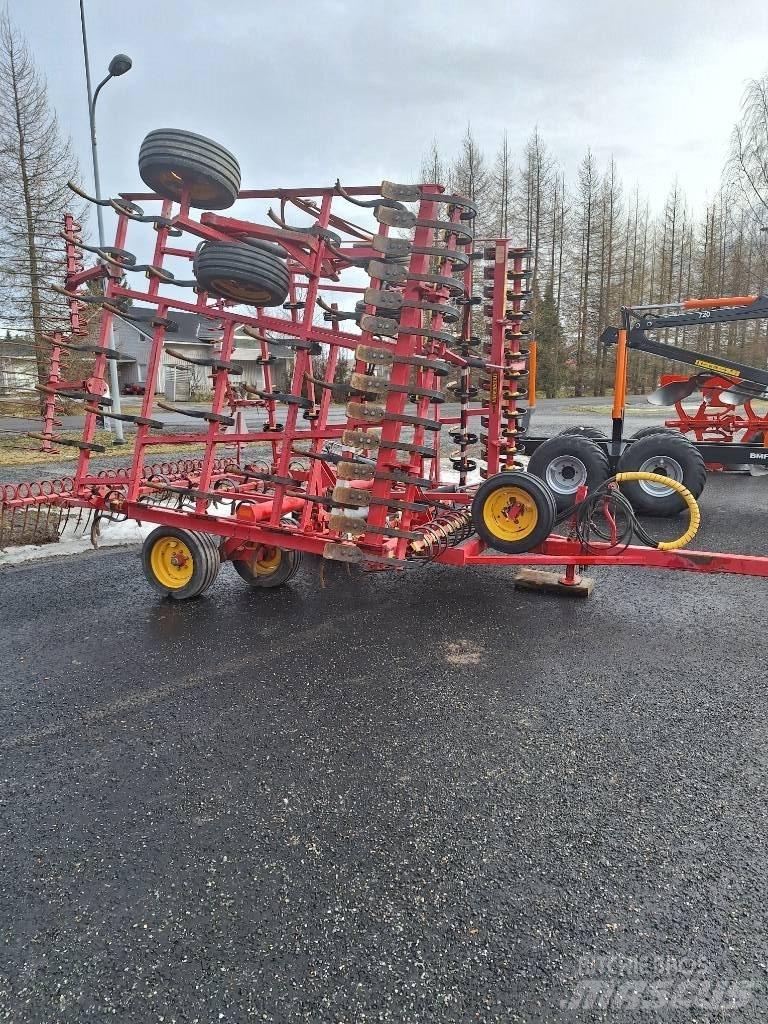 Väderstad NZE 700 Erpici