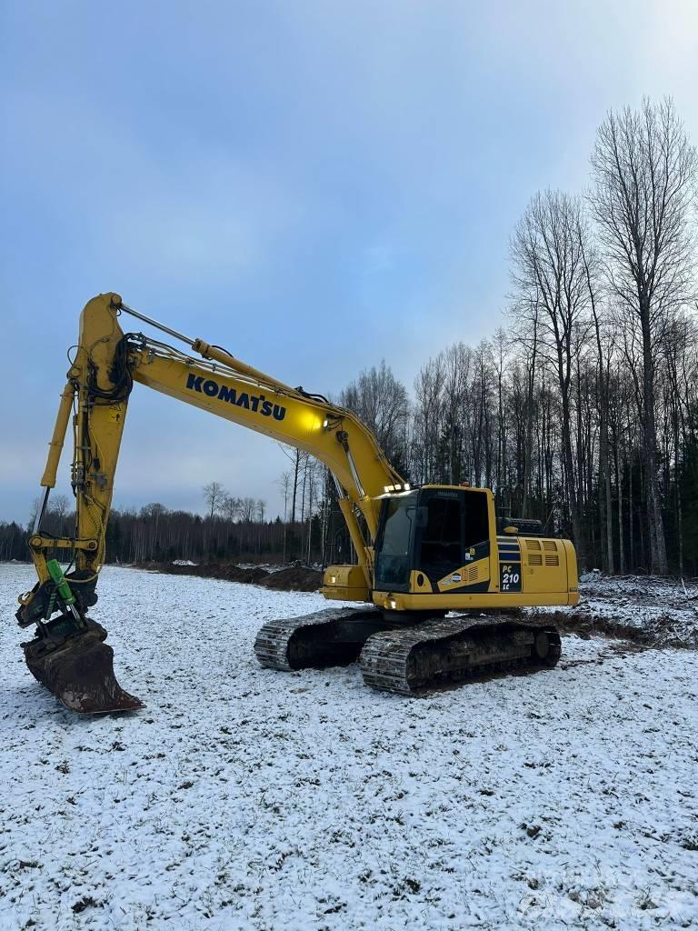 Komatsu PC210LC-11 Escavatori cingolati