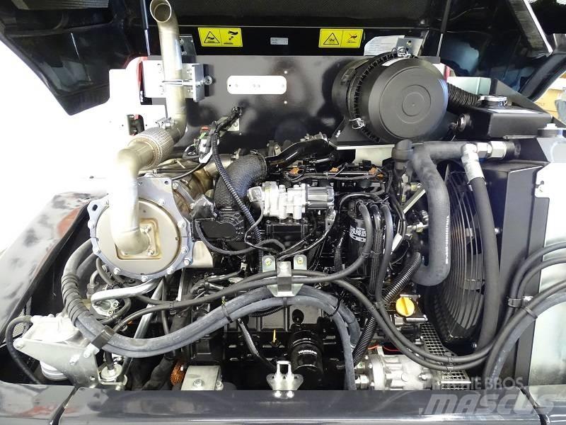 Yanmar V100-5 Pale gommate