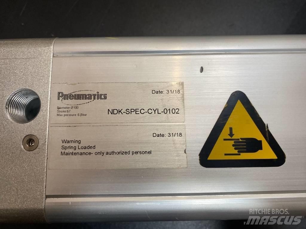  Pneumatic Cylinder Componenti idrauliche