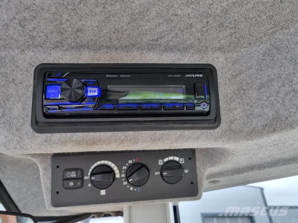Volvo L 90 F Pale gommate