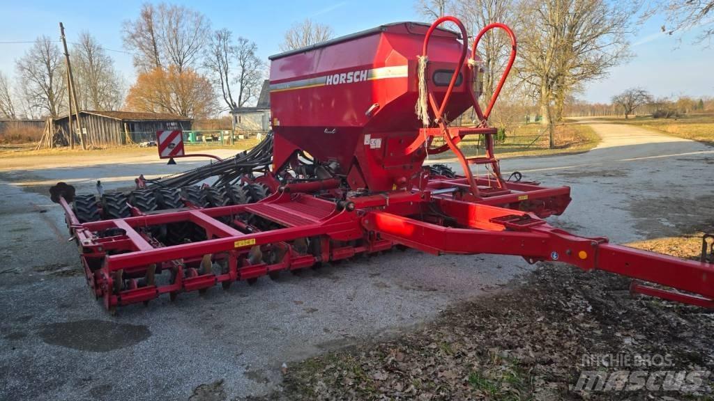 Horsch Pronto 6 DC Perforatrici