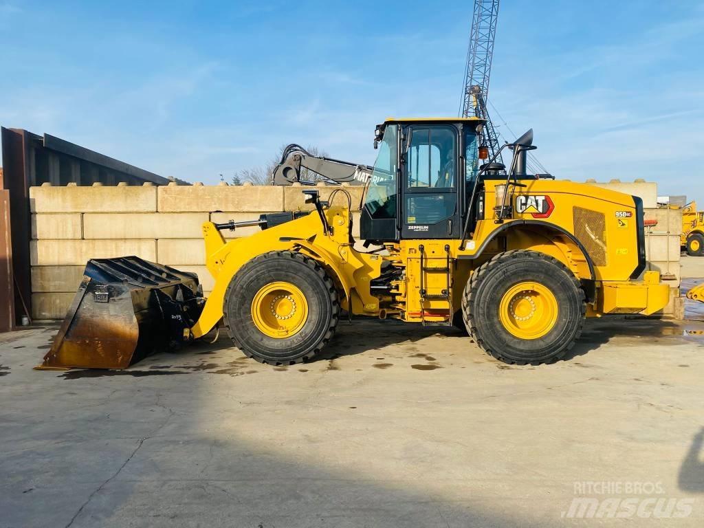 CAT 950 GC Pale gommate