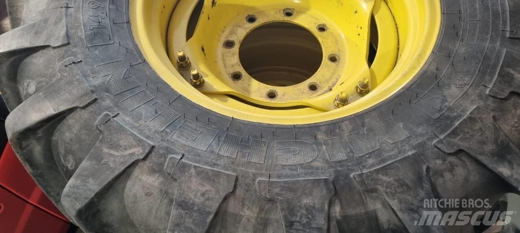 Michelin 14.9R24 Pneumatici, ruote e cerchioni