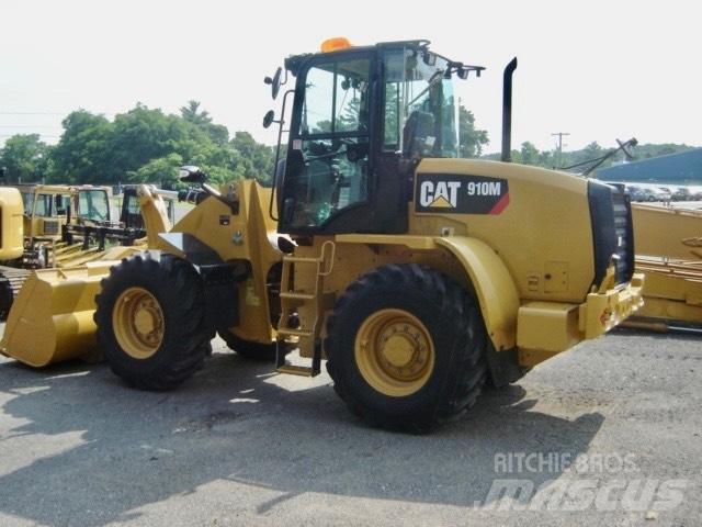 CAT 910 M Pale gommate