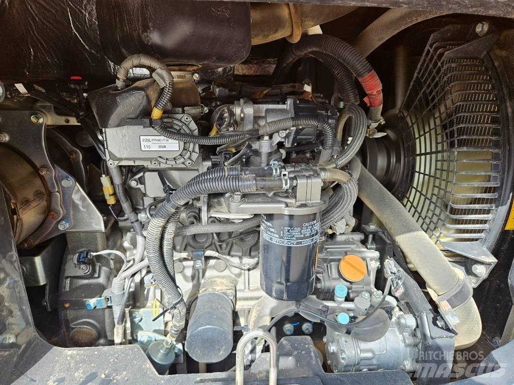 Hitachi ZX 55 U-5 Miniescavatori