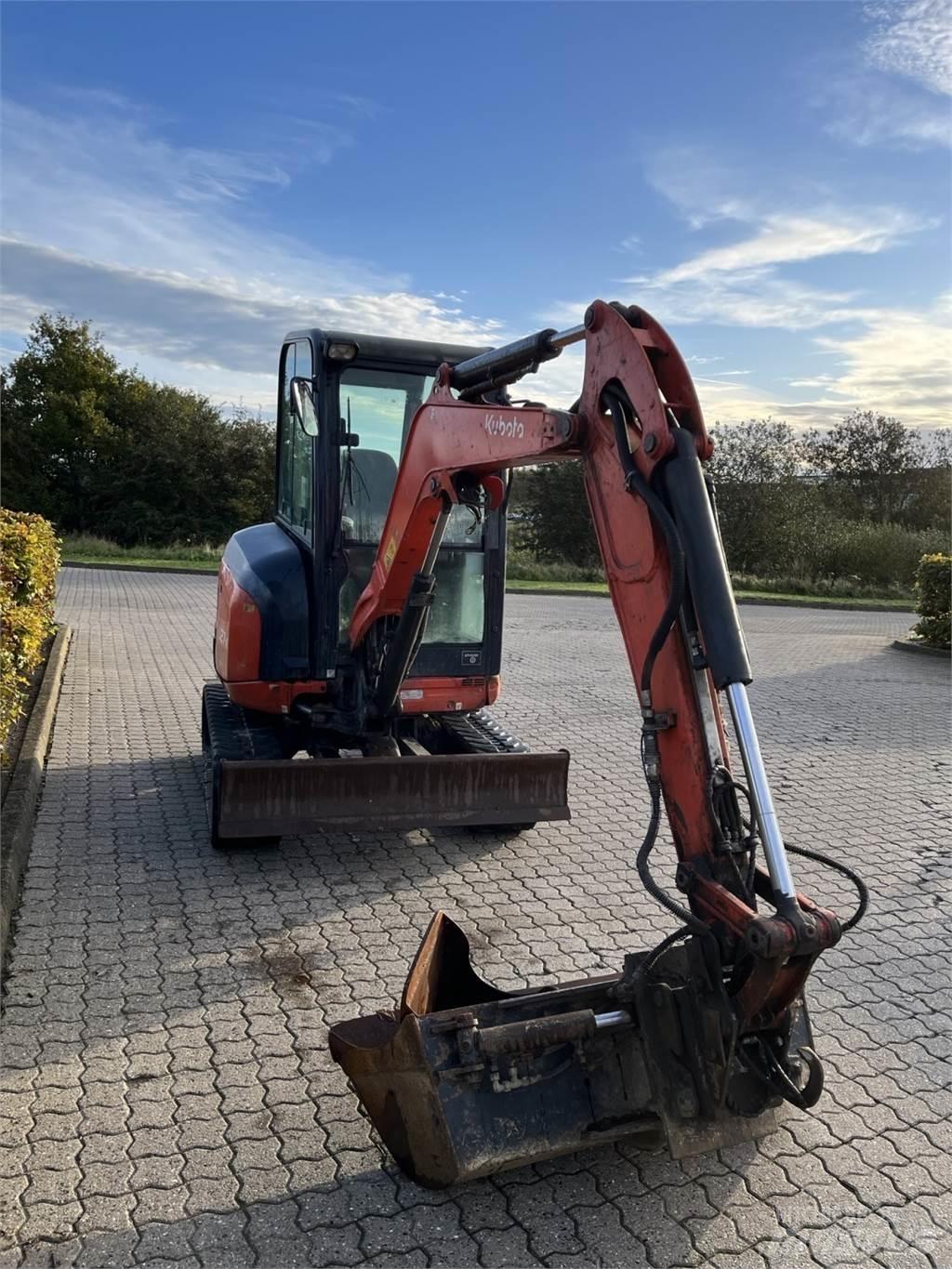 Kubota U27-4 GL HI Miniescavatori