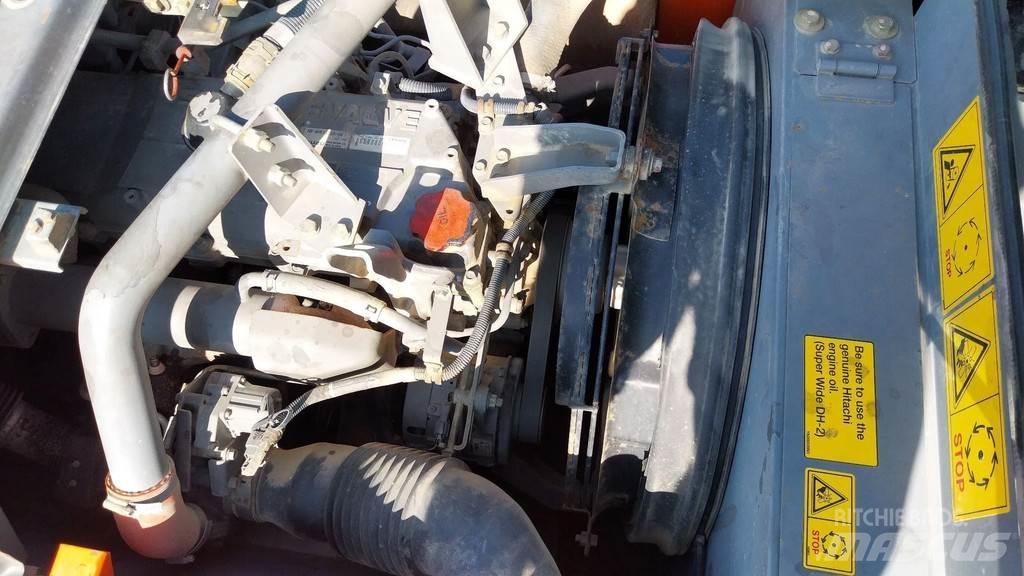 Hitachi ZX220W-5B Escavatori gommati