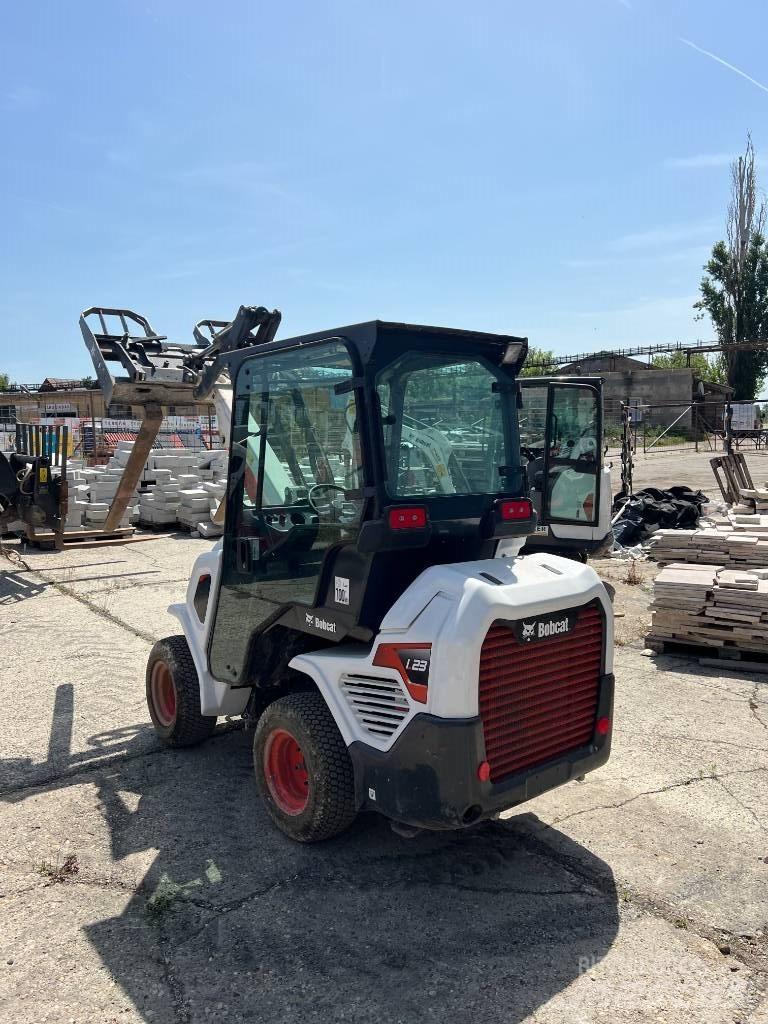 Bobcat L 23 Mini pale