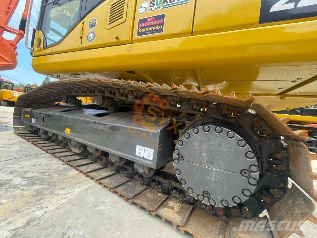 Komatsu PC 220-7 Escavatori cingolati