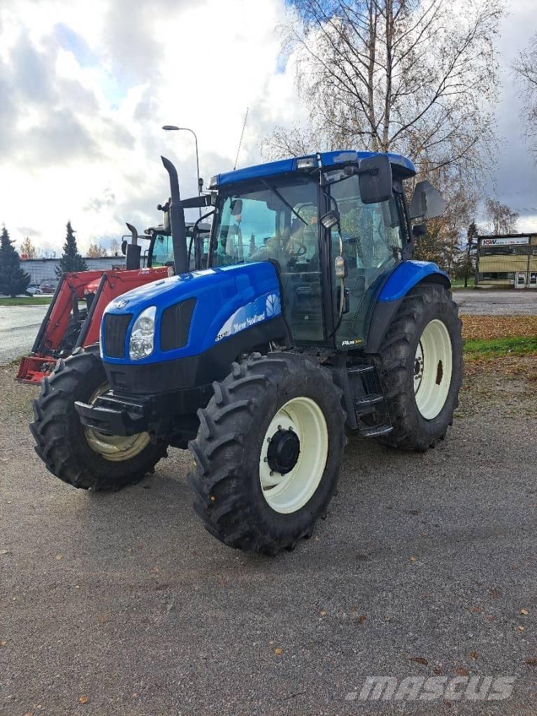 New Holland TS110A Trattori