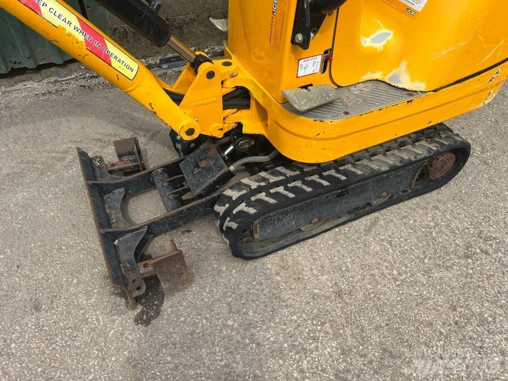 JCB 8008 CTS Miniescavatori