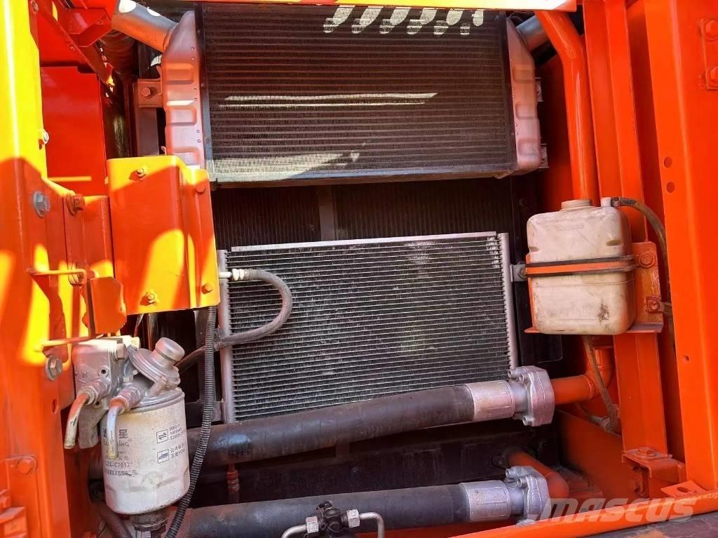 Doosan DX 225 LC Miniescavatori