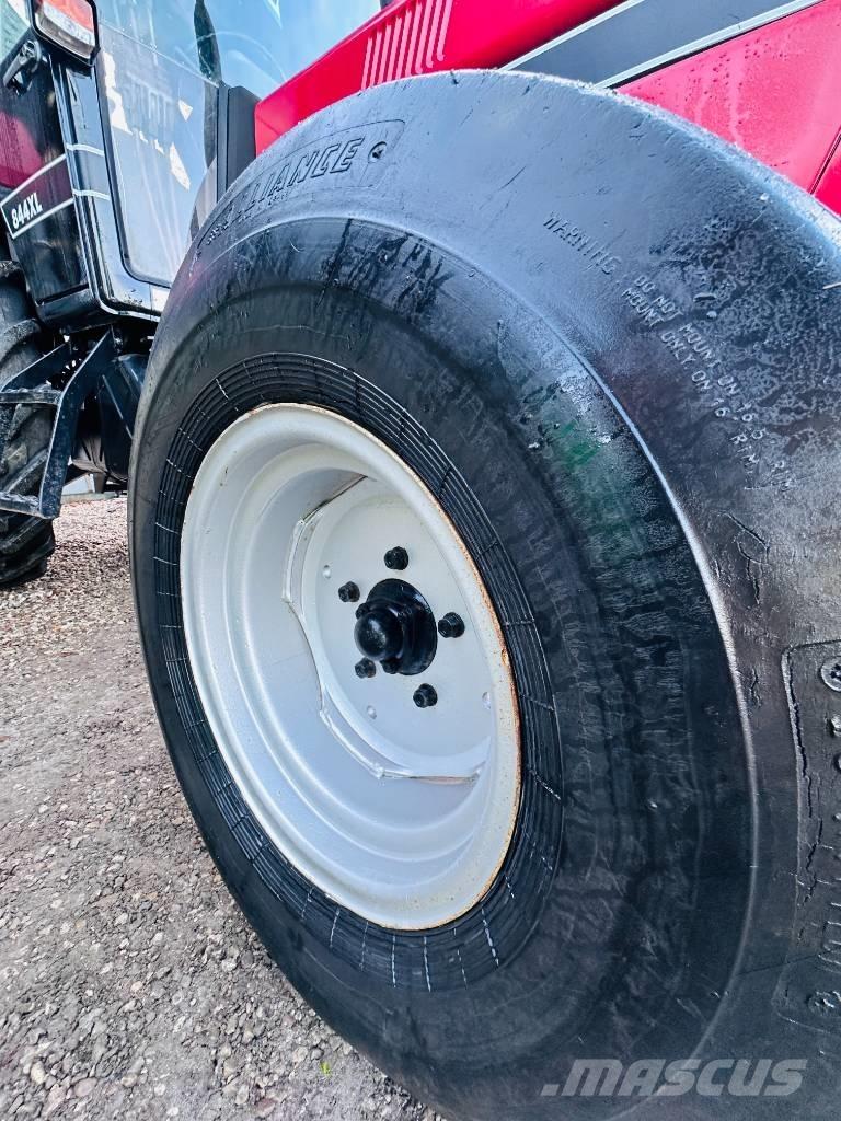 CASE 844 XL Trattori