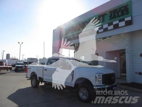 Ford F250 Costruzioni - Altro